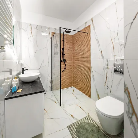 Pulaskiego Old Town By Bookinghost Appartamento Breslavia